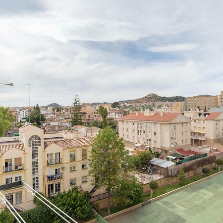 Stunning Spacious City Apartment With Free Parking Малага Екстериор снимка
